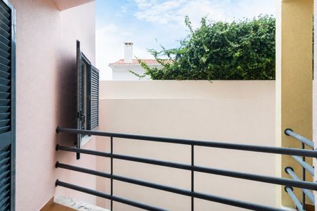 2 bedroom apartment for rent with parking in Bicesse - Photo 4