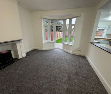 Eccles Old Road, Salford - Photo 2