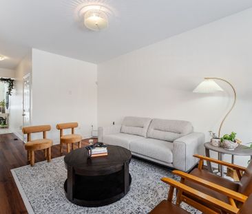 For Lease - 437 Silver Maple Road, Oakville, Ontario - Photo 5