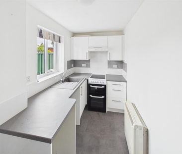 1 bedroom house to rent - Photo 2