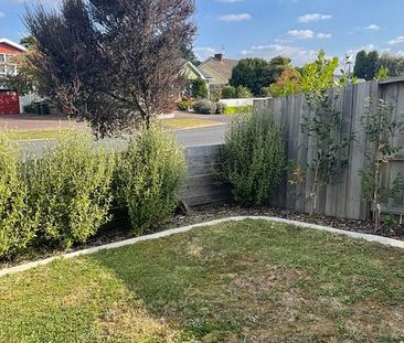 Charming 2BR Unit in Chedworth - Photo 3