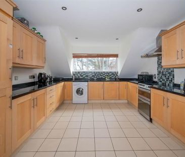 Apt 11, Acorn Hill, Belfast, BT7 3JH - Photo 6
