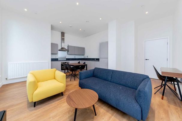 2 bedroom flat to rent - Photo 1