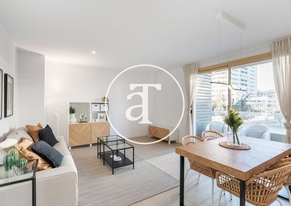 Apartment for rent with 2 bedrooms, studio and balcony in Badalona