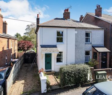 3 bedroom semi-detached house to rent - Photo 3