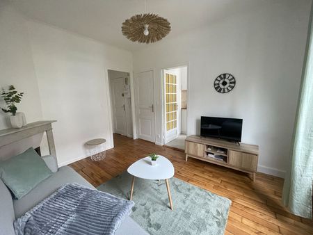 Location Appartement 2 pièces 30m² - Photo 2