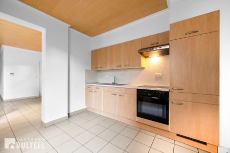 Charmante woning met 2 slaapkamers in het centrum van Belsele - Photo 4