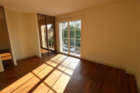 Maison 5 pièces - - Photo 2