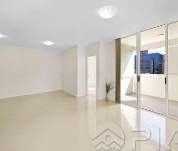 3 Bedroom Apartment In Parramatta CBD - Photo 3