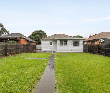 Renovated Weatherboard Home with Spacious Backyard - Photo 6