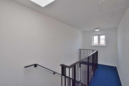 Alderney Avenue, Bletchley, MK3 - Photo 4