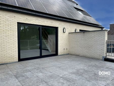 RUIM EN ENERGIEZUINIG DUPLEXAPPARTEMENT IN HEUSDEN-ZOLDER - Photo 4