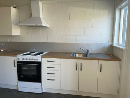 Easy Living - Photo 3