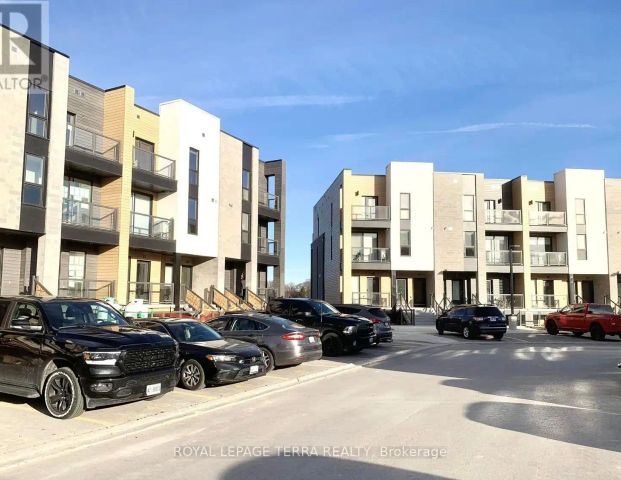 38 - 261 WOODBINE AVENUE — 2 Bedroom - Photo 1