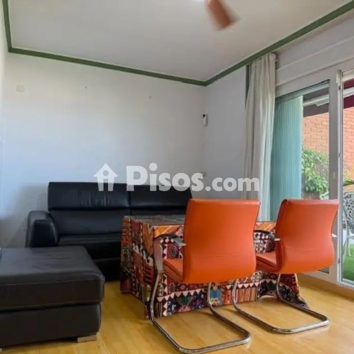 Piso en alquiler en Centro - Photo 1