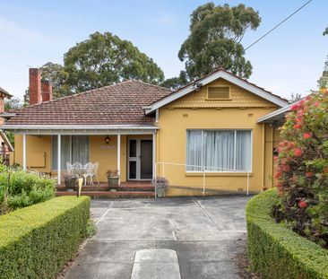 195 Cotham Road, Kew VIC 3101 - House For Rent | Domain - Photo 1