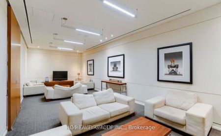 Quantum North Tower Lofts , #811 Master Bedroom - Photo 3