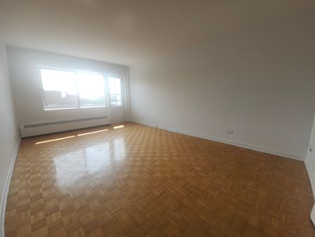 2300 Rue St Mathieu, Montréal (Ville-Marie), QC H3H - Photo 4