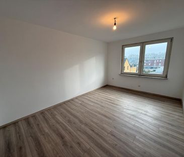 Moderne 3-Zimmer-Wohnung nach Komplettsanierung - Photo 1