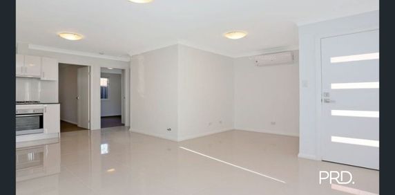 Modern 2 Bedroom Granny Flat - Photo 2