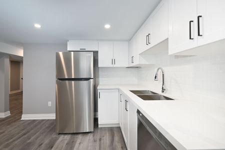 For Lease - 1295 Pinegrove Road Unit# Lower, Oakville, Ontario - Photo 5