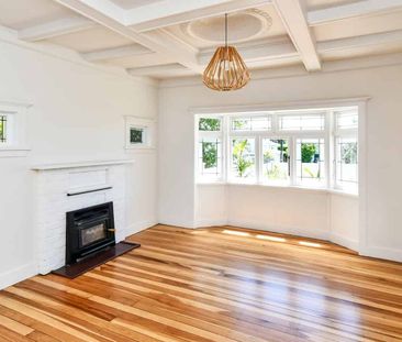 Fresh, Modern & Move-In Ready! - Photo 1