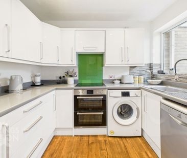 Borton Road, Blofield Heath, Norwich - Photo 2