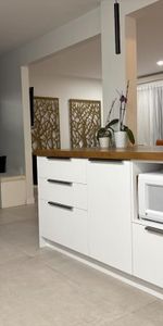 Maison rénovée avec cour - Photo 4