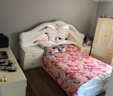 For Lease - 3417 Palgrave Road, Mississauga, Ontario - Photo 6