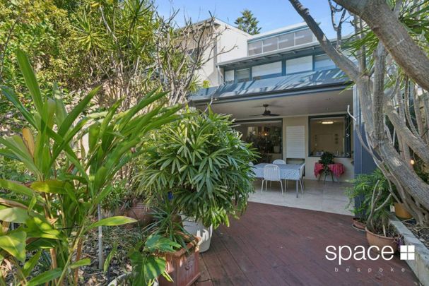 Life in Cottesloe - Photo 1