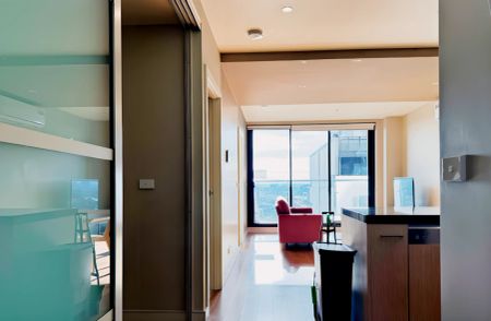 Double Occupancy Master Room of 3 Bedroom-1404 - Photo 2