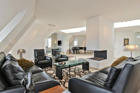 ANTWERPEN - Royale penthouse, gemeubeld, met panoramisch zicht op de Schelde, in een prestigieus gebouw. - Foto 3