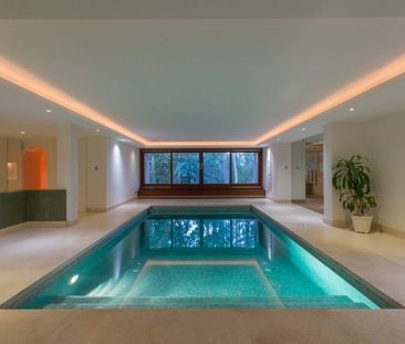 Cascada de Camojan, Marbella Golden Mile, Marbella, Andalusia 29602 - Photo 1