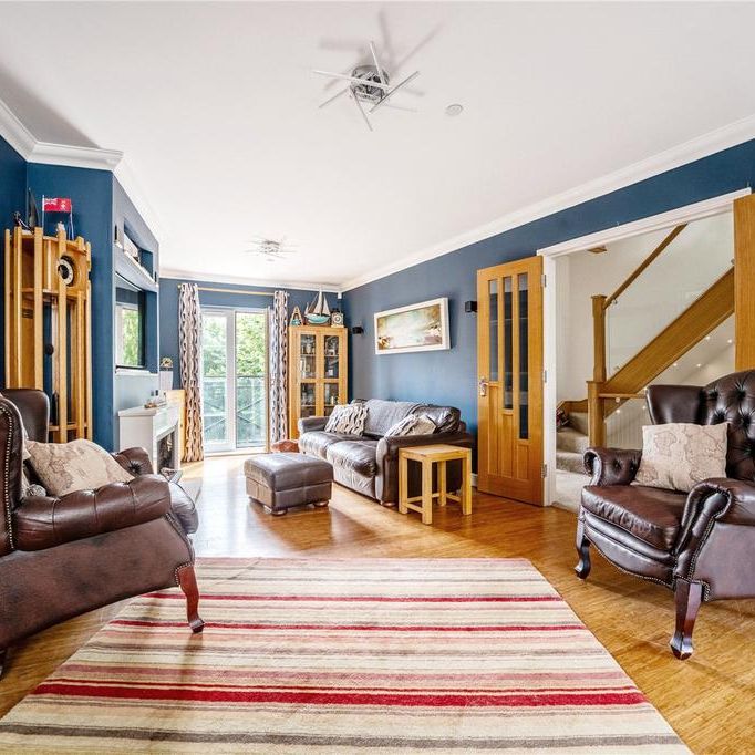 4 bedroom terraced house to rent - Photo 1