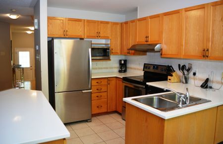 For Lease - 1345 Halton Terrace, Kanata, Ontario - Photo 4