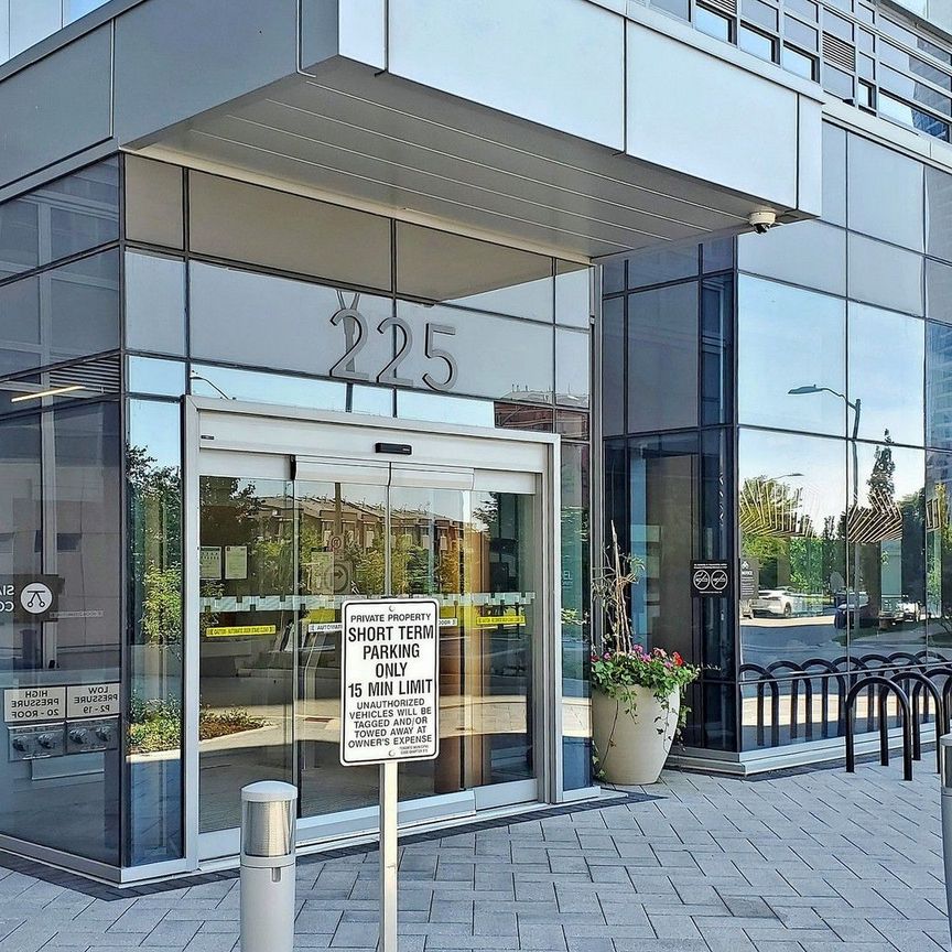 For Lease - 225 Village Green Square Unit# 804, Toronto, Ontario - Photo 1