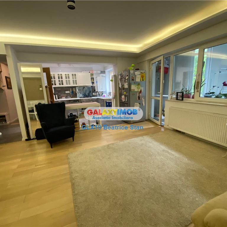 Inchiriere apartament 4 camere decomandat Restaurant Doi Cocosi - Fotografie 1