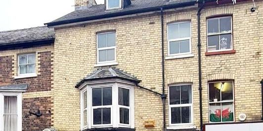 Gordon House, Middleton Street, Llandrindod Wells, Powys, LD1 - Photo 3