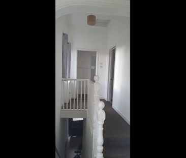 3 Bed Flat, Portswood, SO17 - Photo 5