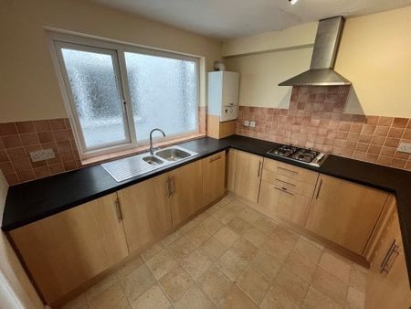 Weston Court, Burbo Bank Road South, ... - Photo 4