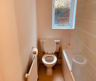 N19 3PF, London Borough of Islington, London, Greater London, Engla... - Photo 2