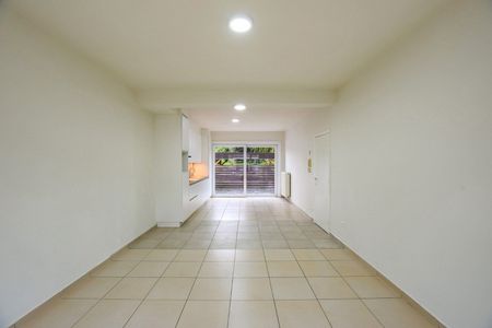 Gelijkvloersappartement met 2 slaapkamers (71 m²) met ruim terras (40 m²) en parkeerplaats te Nieuwpoort. - Foto 5