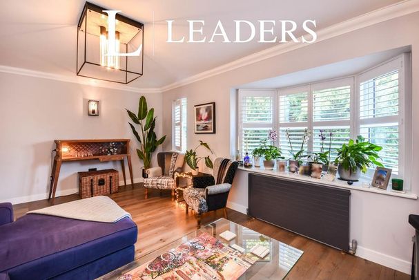 4 bedroom terraced house to rent - Photo 1