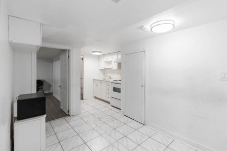 For Lease - 3073 Ireson Court Unit# Bsmnt, Mississauga, Ontario - Photo 5