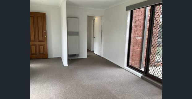 161 Cadles Rd: Comfortable 3-Bedroom Home Near Schools & Shops - Photo 1