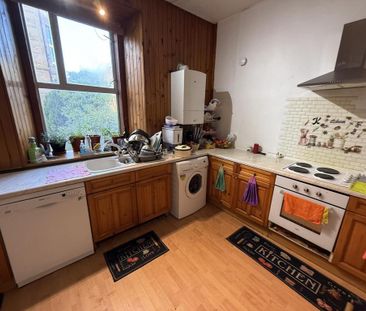 2 bedroom flat to rent - Photo 4