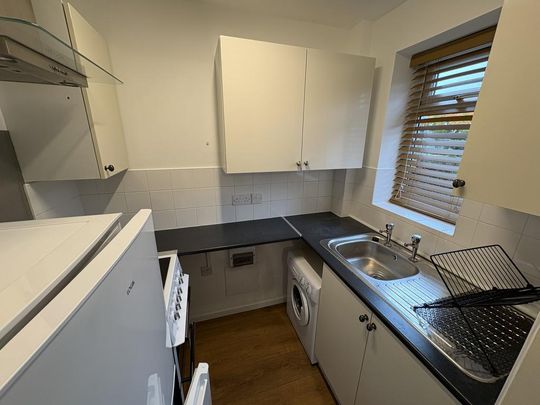 1 bedroom flat to rent - Photo 1
