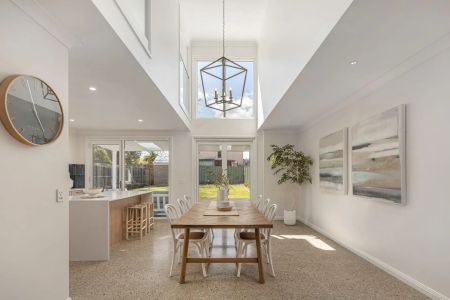 New, Efficient and Stylish - Photo 5