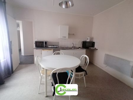 Location Appartement 1 pièce 56m² VIBRAYE 72320 - Photo 4