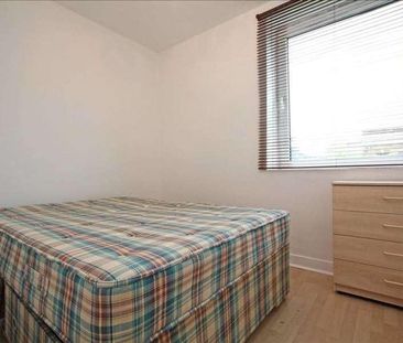 York Road, Battersea, SW11 - Photo 2